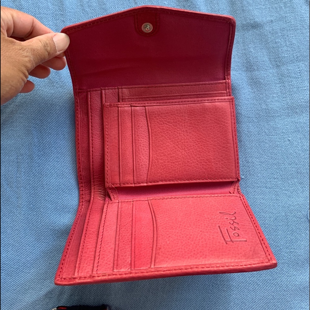 Fossil wallet
